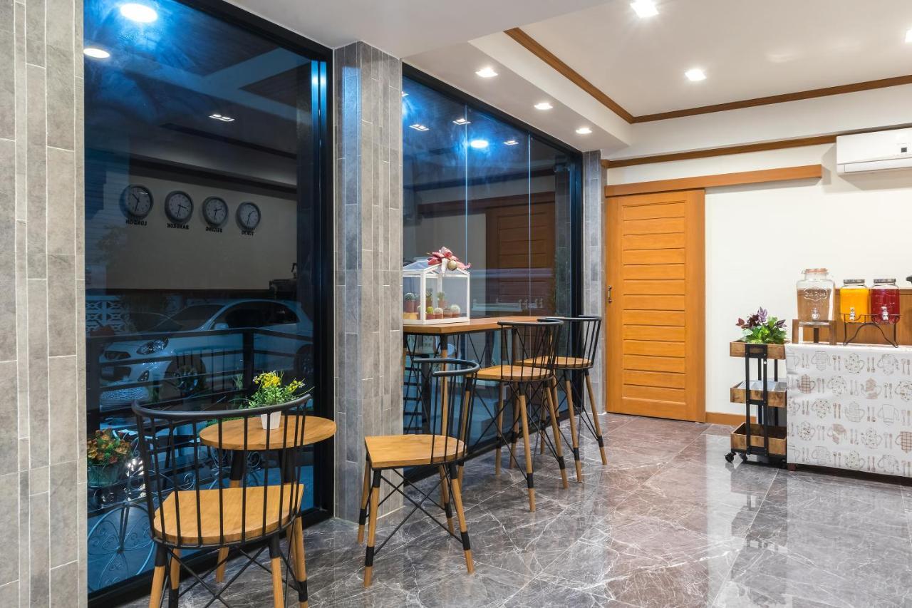 Suthep Home & Hostel Bangkok Exterior photo